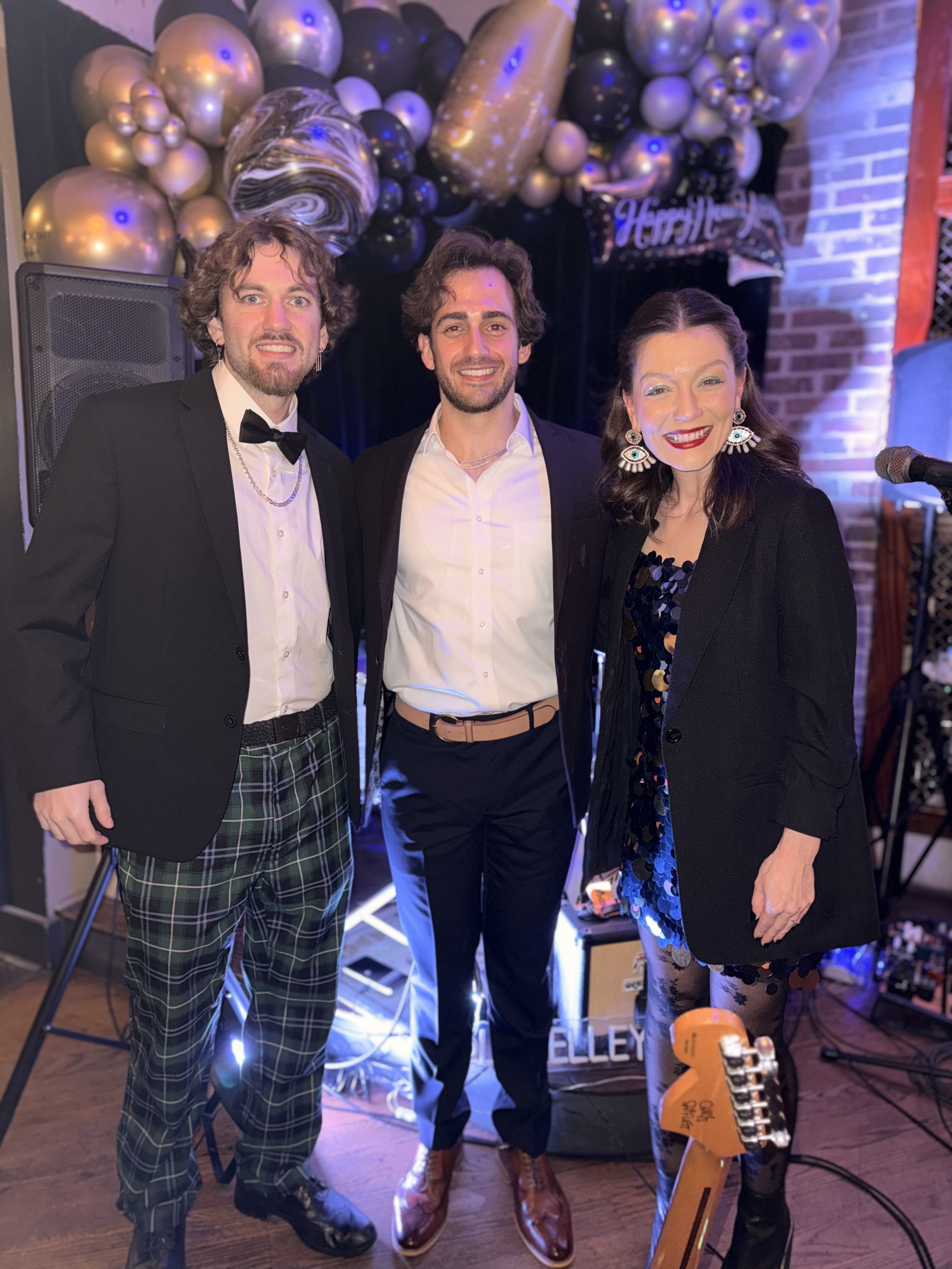 Noah Jessup performing